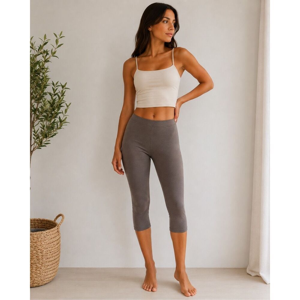 Driver Taupe Capri Leggings XL Soft Stretch Minimalist Made In Italy